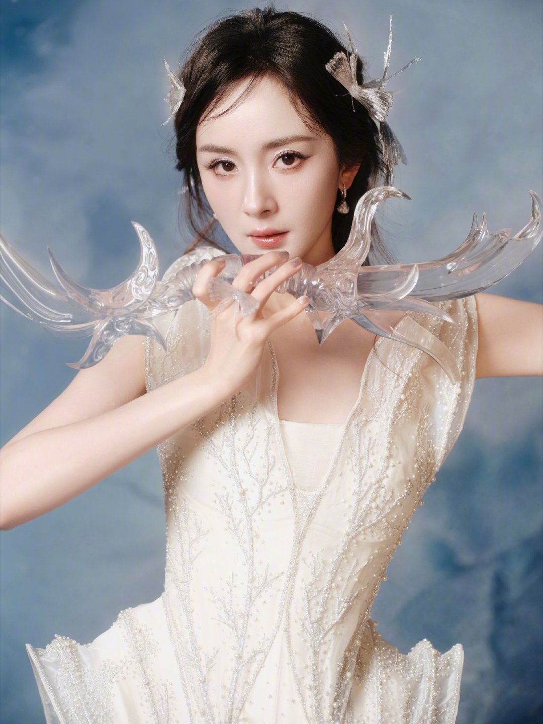 b90fe205gy1i6puf4winkj20u0140q7y.jpg